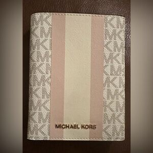 Michael Kors Passport Holder and Wallet (pale pink and cream)